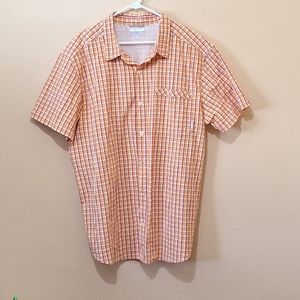 Columbia Short Sleeve Button Down Shirt